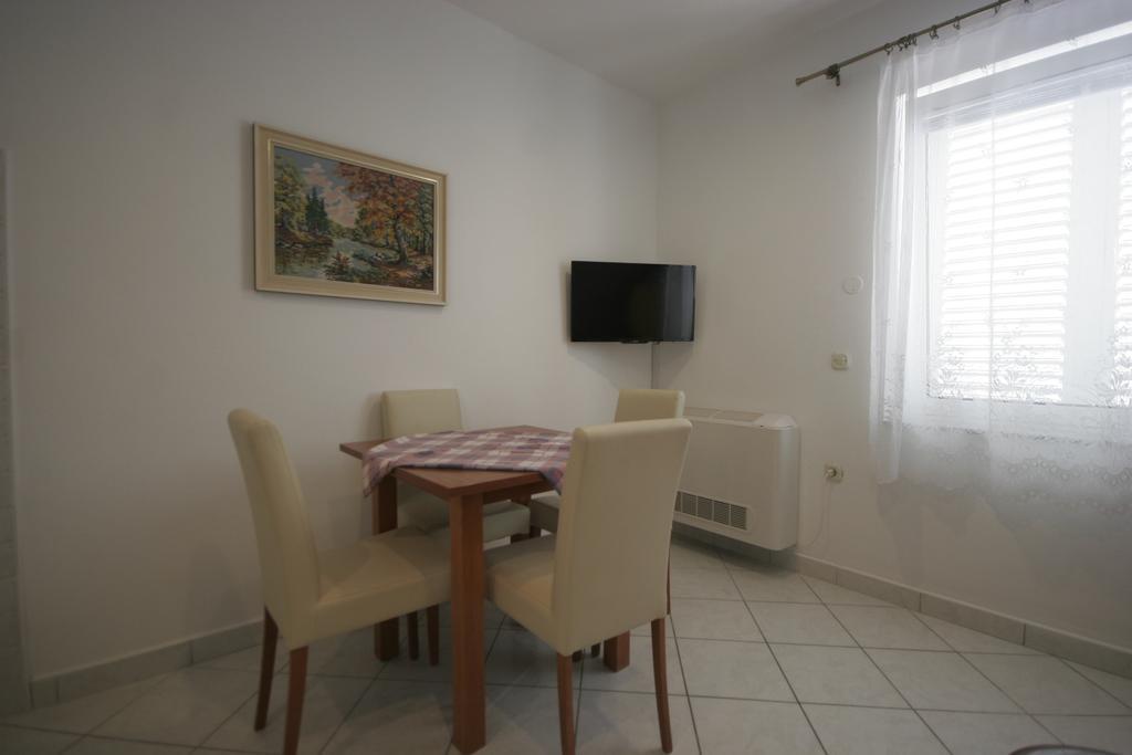 Apartments Irena Krk Krk Town Dış mekan fotoğraf